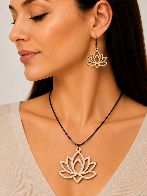Lotus Desen mdf meşe kaplama  kolye ve küpe takımı + kutu